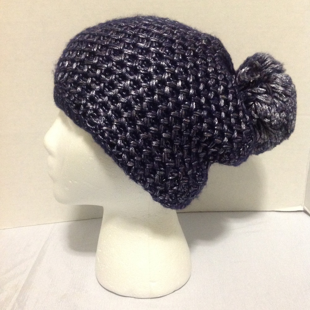 Steve Madden Pom Pom hat - Picture 2 of 8